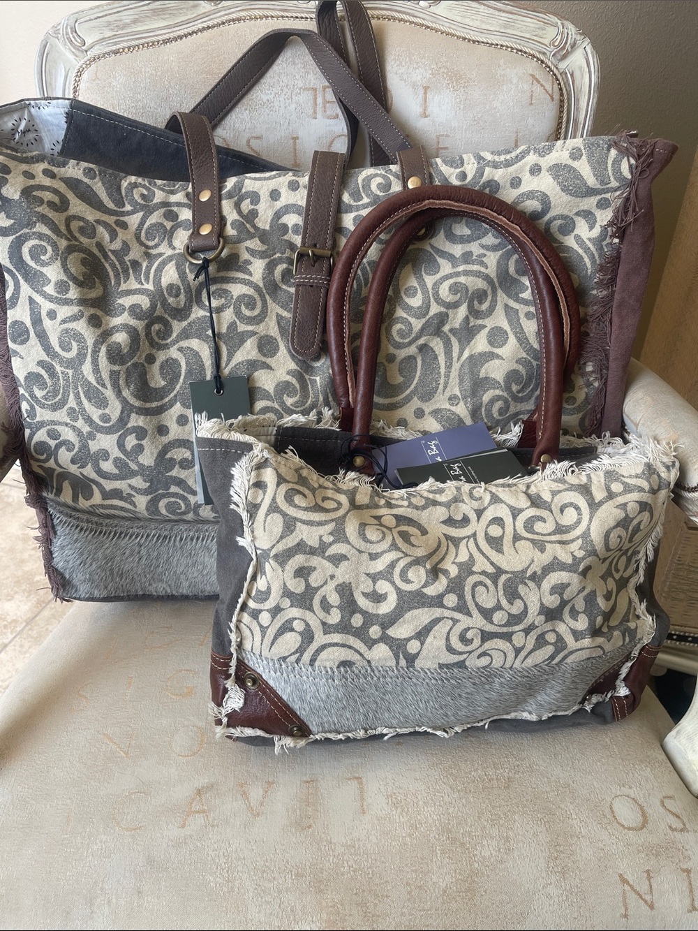 Myra-Floral Print Weekender Set